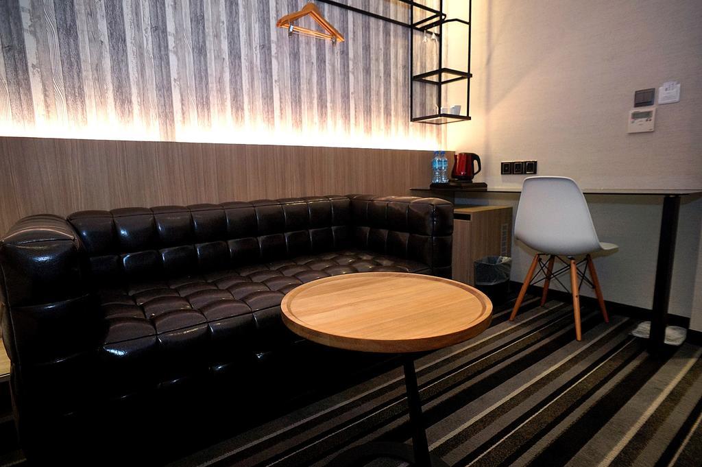 Via - Zhongxiao 3* Đài Bắc